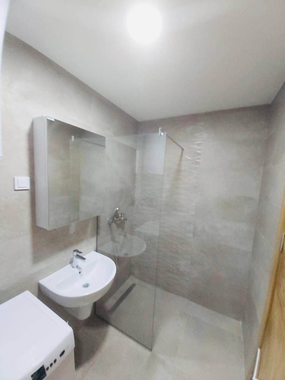 Wow Apartman Becici Exterior photo