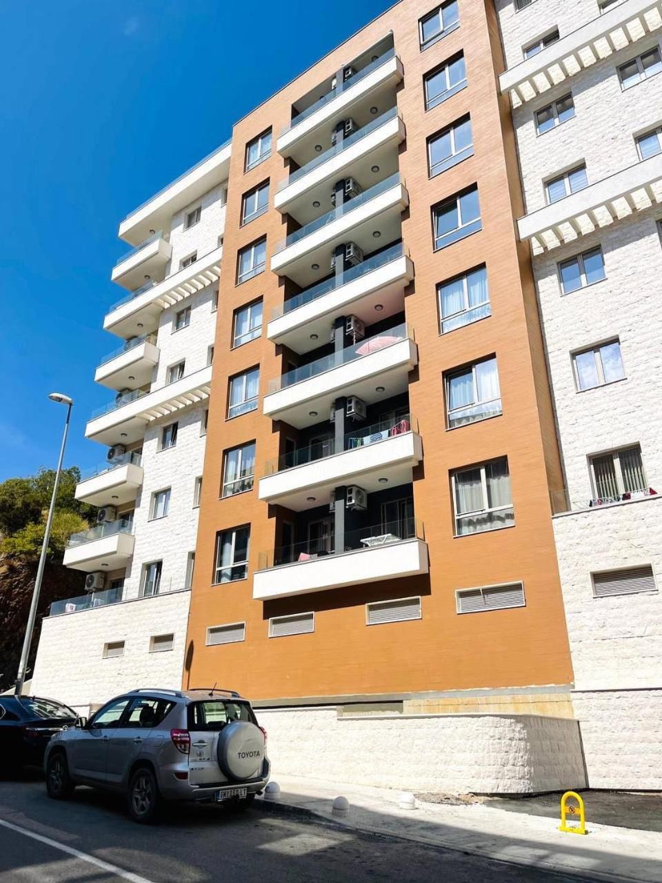 Wow Apartman Becici Exterior photo