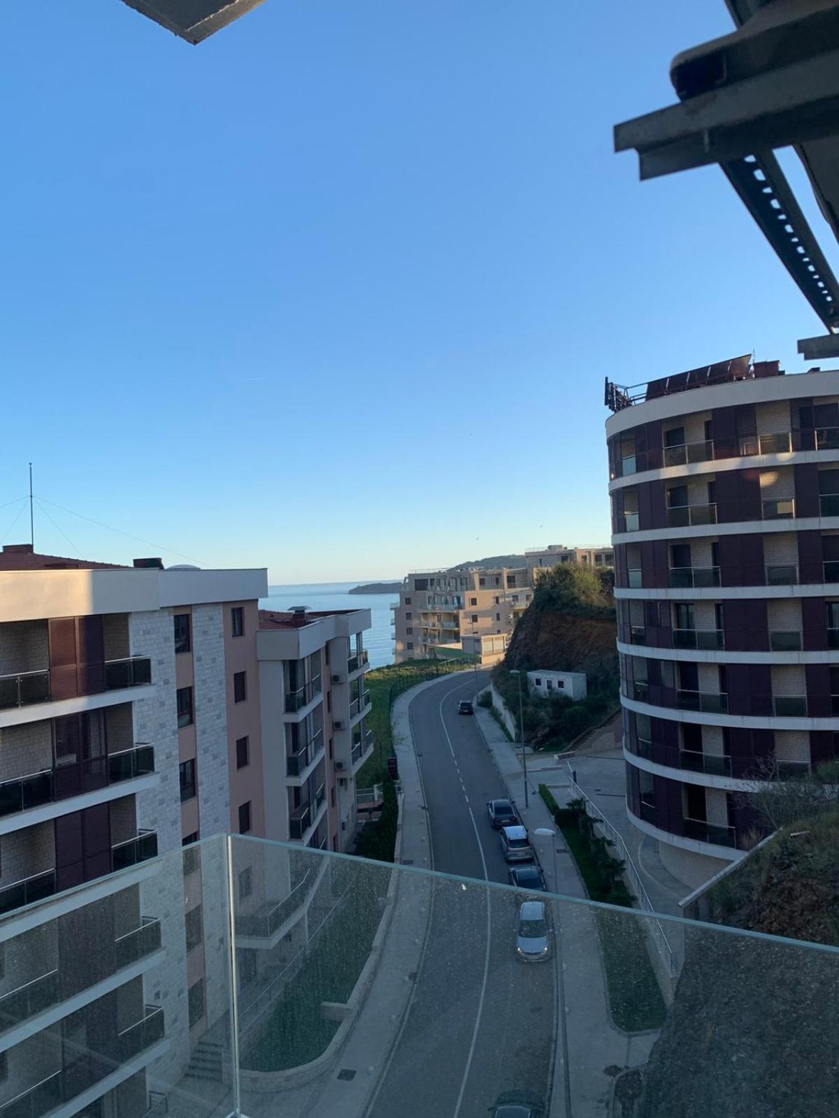 Wow Apartman Becici Exterior photo
